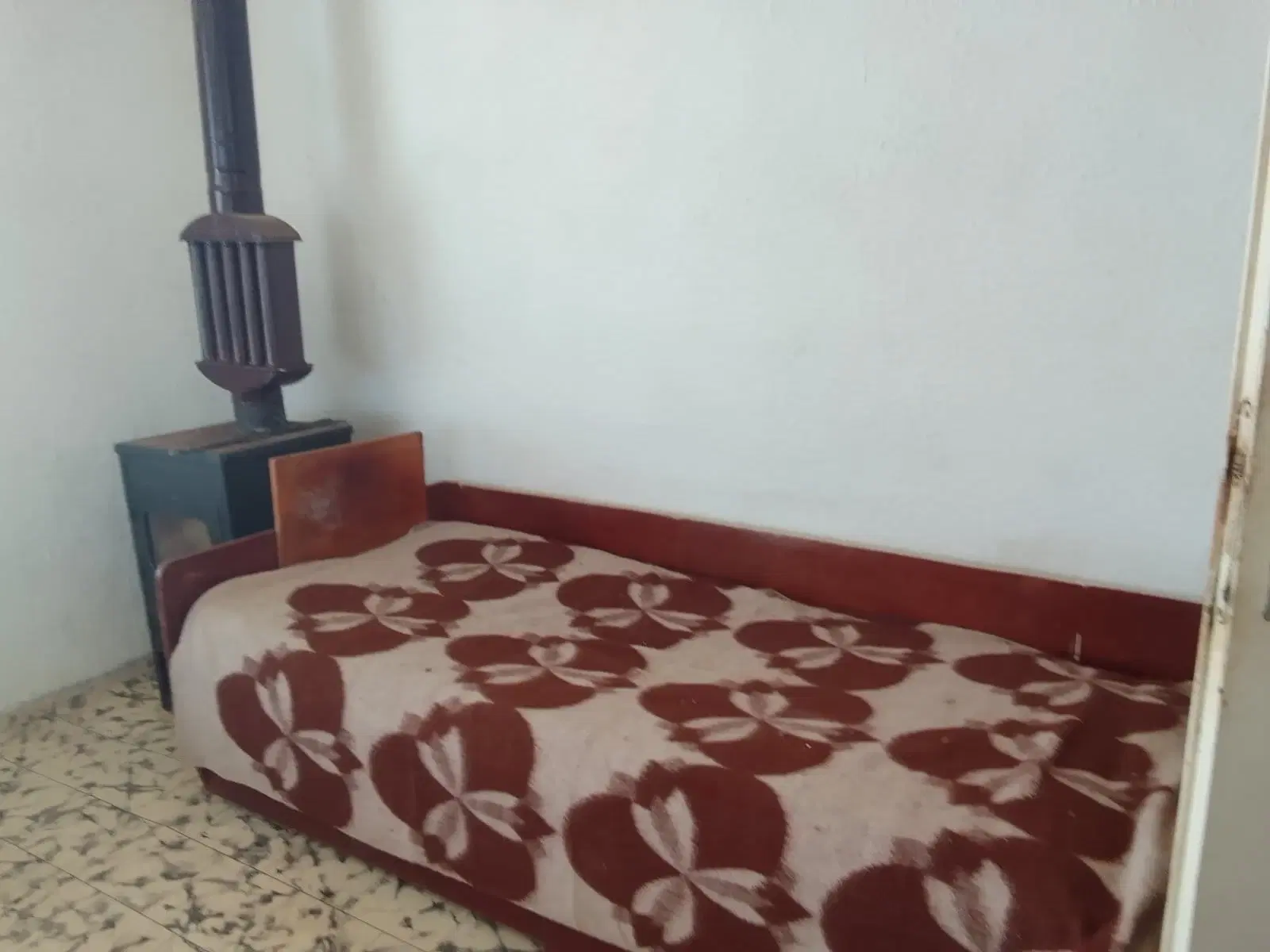 Huis met 2 verdiepingen met 479 m² grond in Staropatitsa, Vidin - Bulgarije
