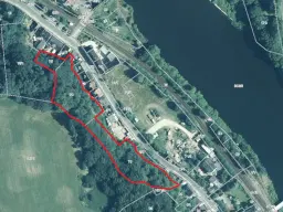 Bijzonder perceel 2.090 m² nabij rivier de Freibergr Mulde - Leisnig - Duitsland