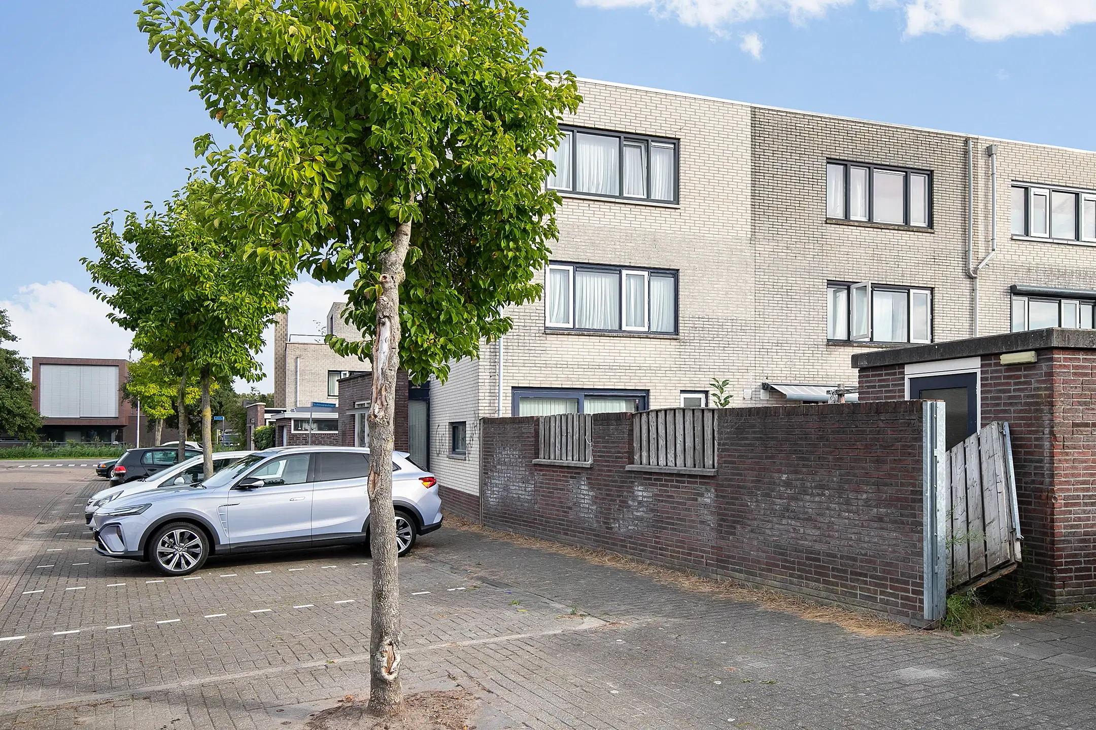 Tilburg, Schinveldstraat 48