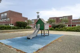 Amsterdam, Simon van Gijnpad 2