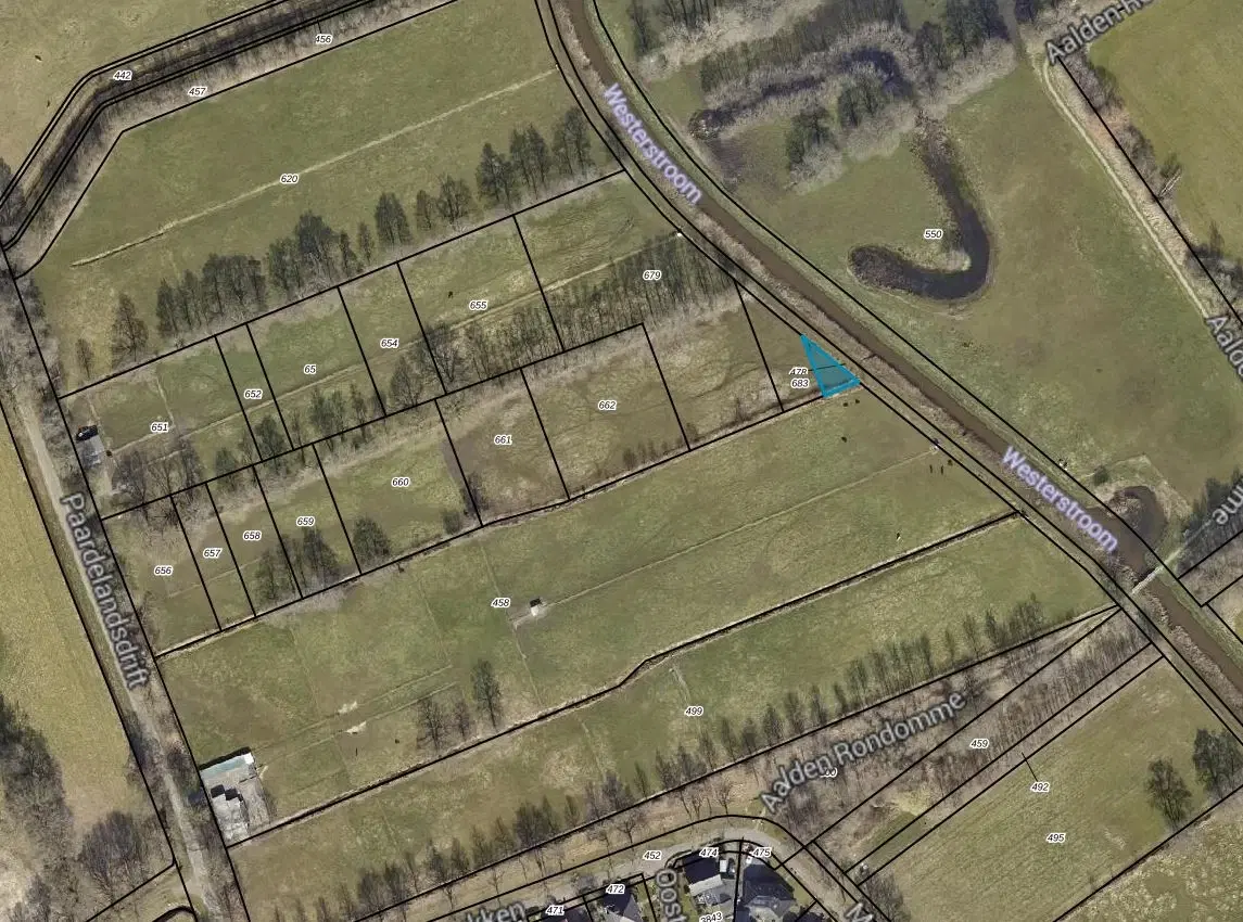 Percelen agrarische grond (perceelnummers 659, 684) gelegen nabij de Paardelandsdrift ong. te Aalden