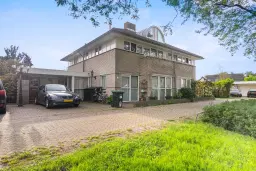 Velserbroek, Kleine Zonnedauw 9