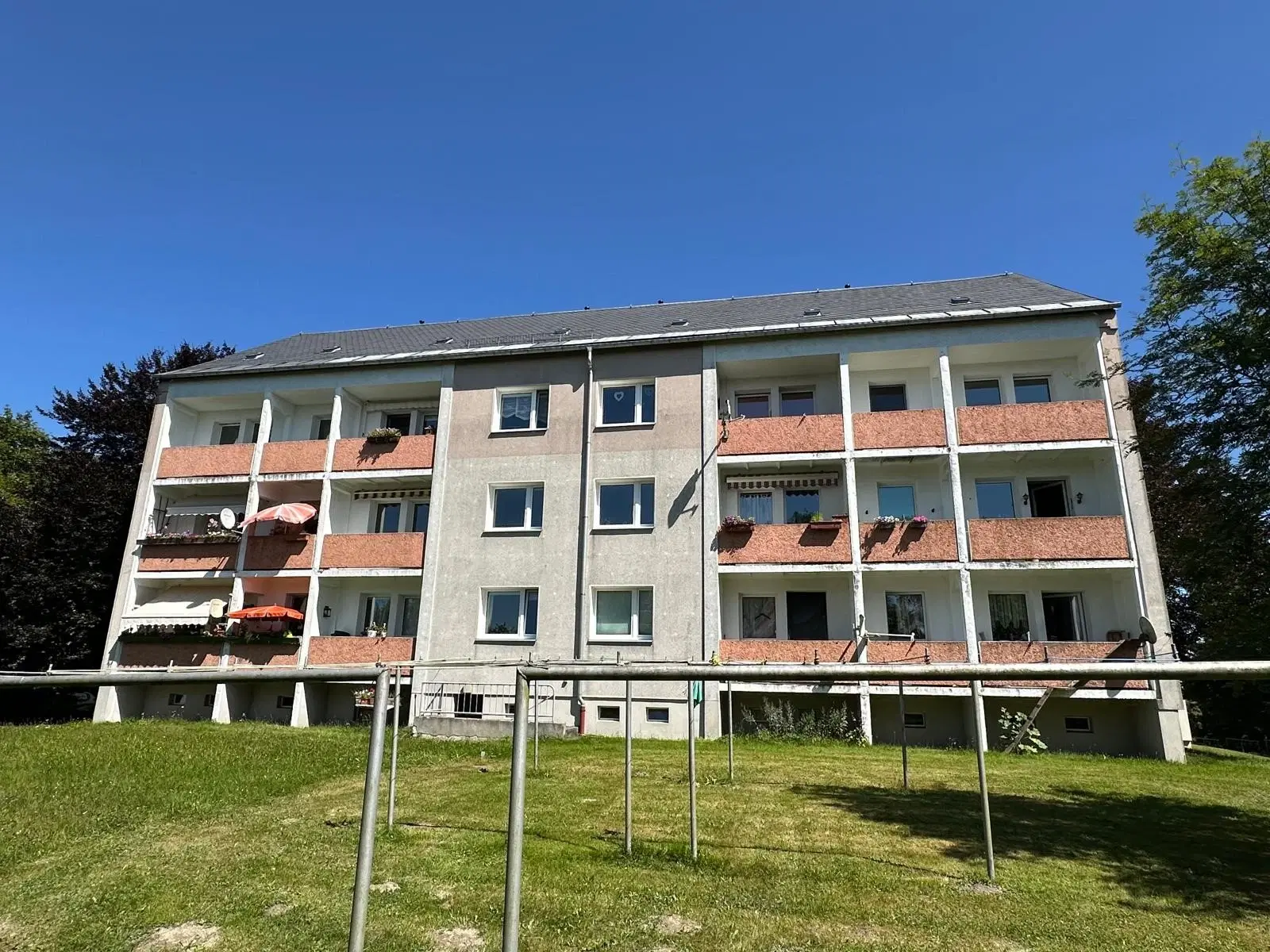 12 Appartementen op perceel van 4.804 m² in Markneukirchen - Duitsland