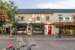 Hillegom, Hoofdstraat 77
