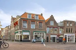 Delft, Nieuwe Langendijk 2B en 2C