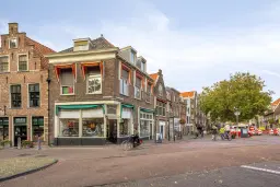 Delft, Nieuwe Langendijk 2B en 2C