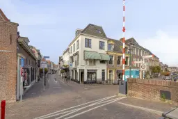 Combinatie: Maarssen, Kaatsbaan 1 / Langegracht 57