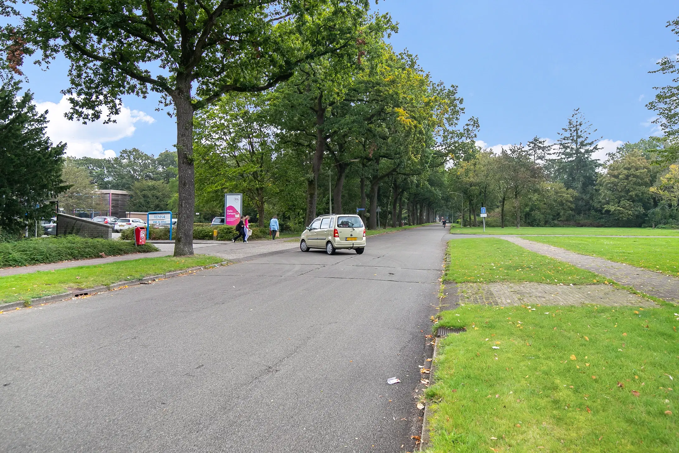 Emmen, Angelsloërdijk 11 (de onverdeelde helft)