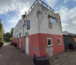 Hillegom, Weeresteinstraat 77 / Kortenbachstraat 1