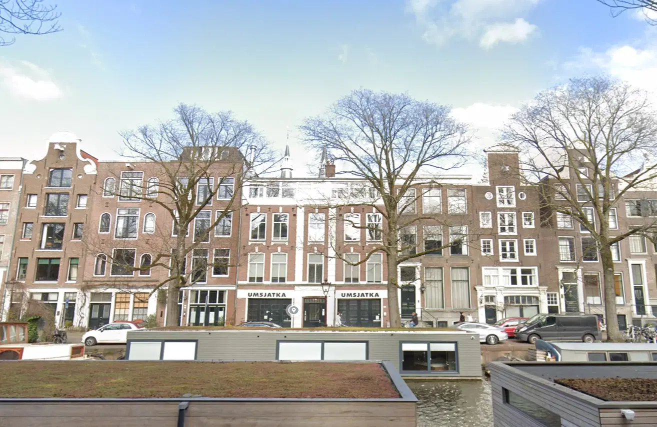 Grachtenpand met schuilkerk | Amsterdam, Brouwersgracht 130-134