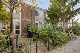 Hoogvliet Rotterdam, Don Carloshof 15