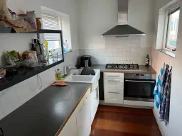 Leiden, Nieuwebrugsteeg 12 en 12A