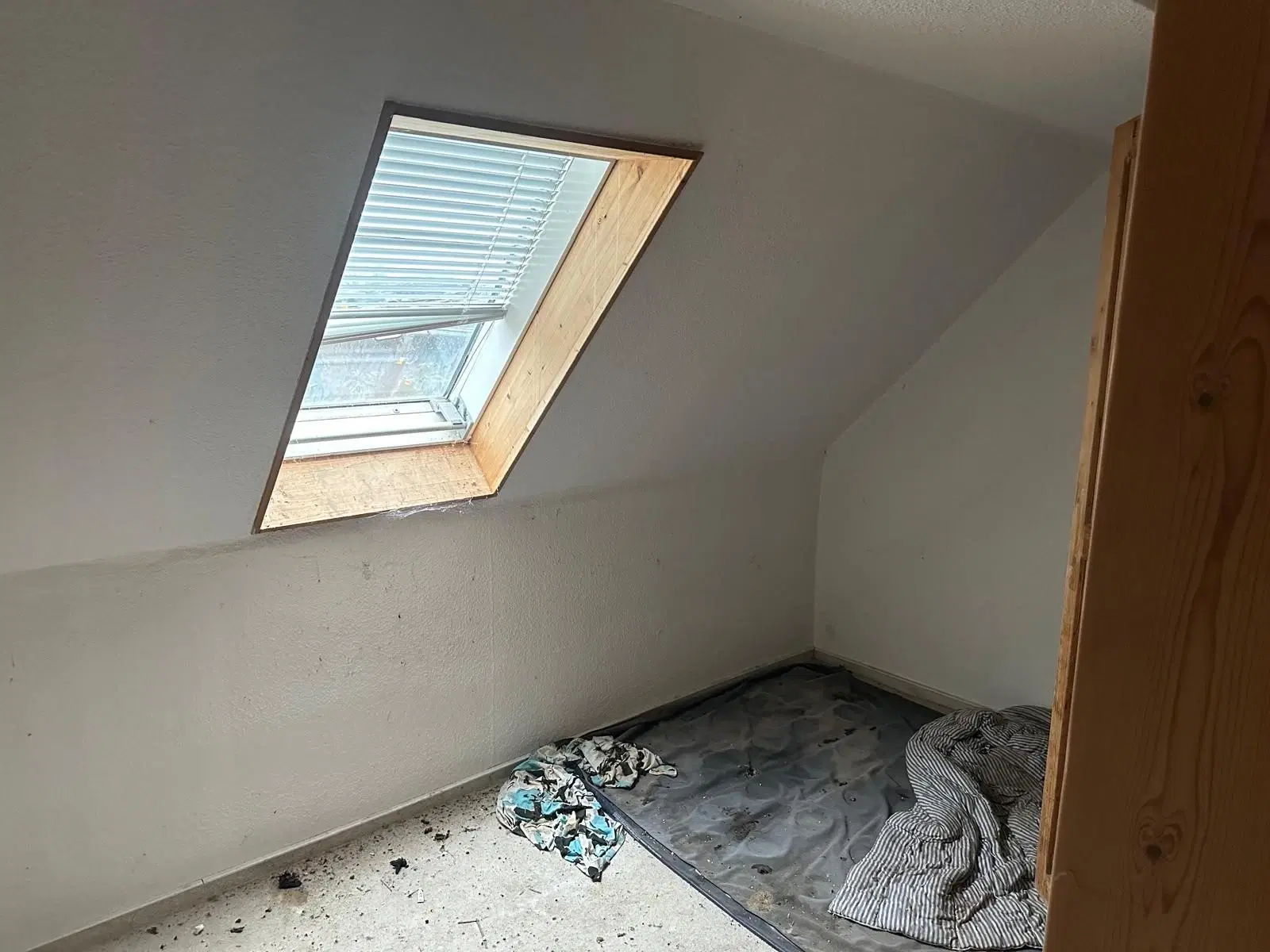 Vrijstaand landhuis met schuur op ca. 1.090 m² eigendomsperceel - Rohndorf, Halle / Leipzig - Duitsland