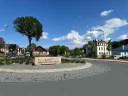 27 appartementen, bouwjaar 1988, 11 verhuurd (€ 58.500,= huur) - Markneukirchen - Duitsland