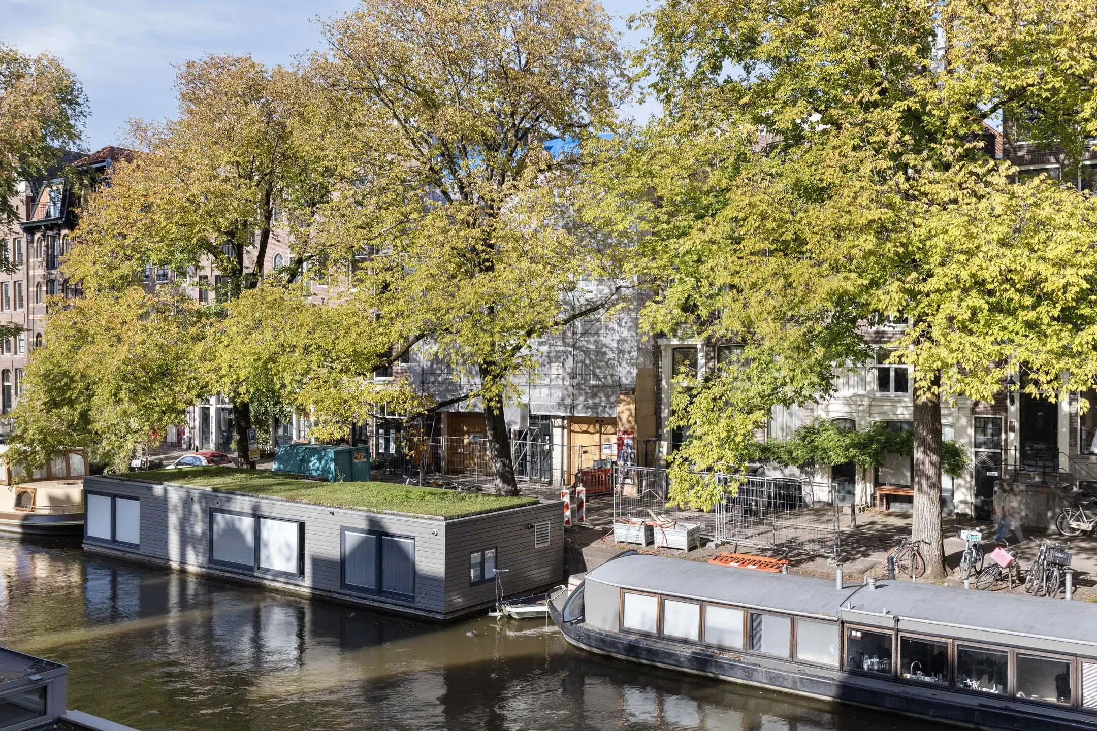 Grachtenpand met schuilkerk | Amsterdam, Brouwersgracht 130-134