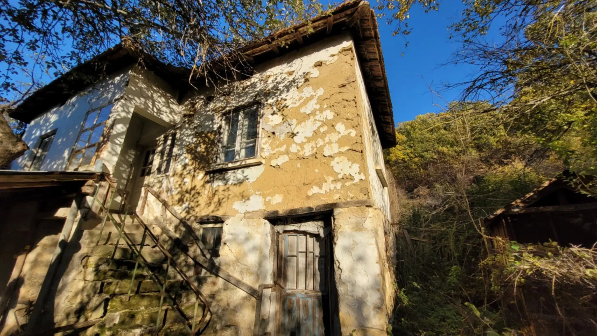 Huis met een perceel van 686 m² en extra gebouwen in Kosta Perchevo - Bulgarije