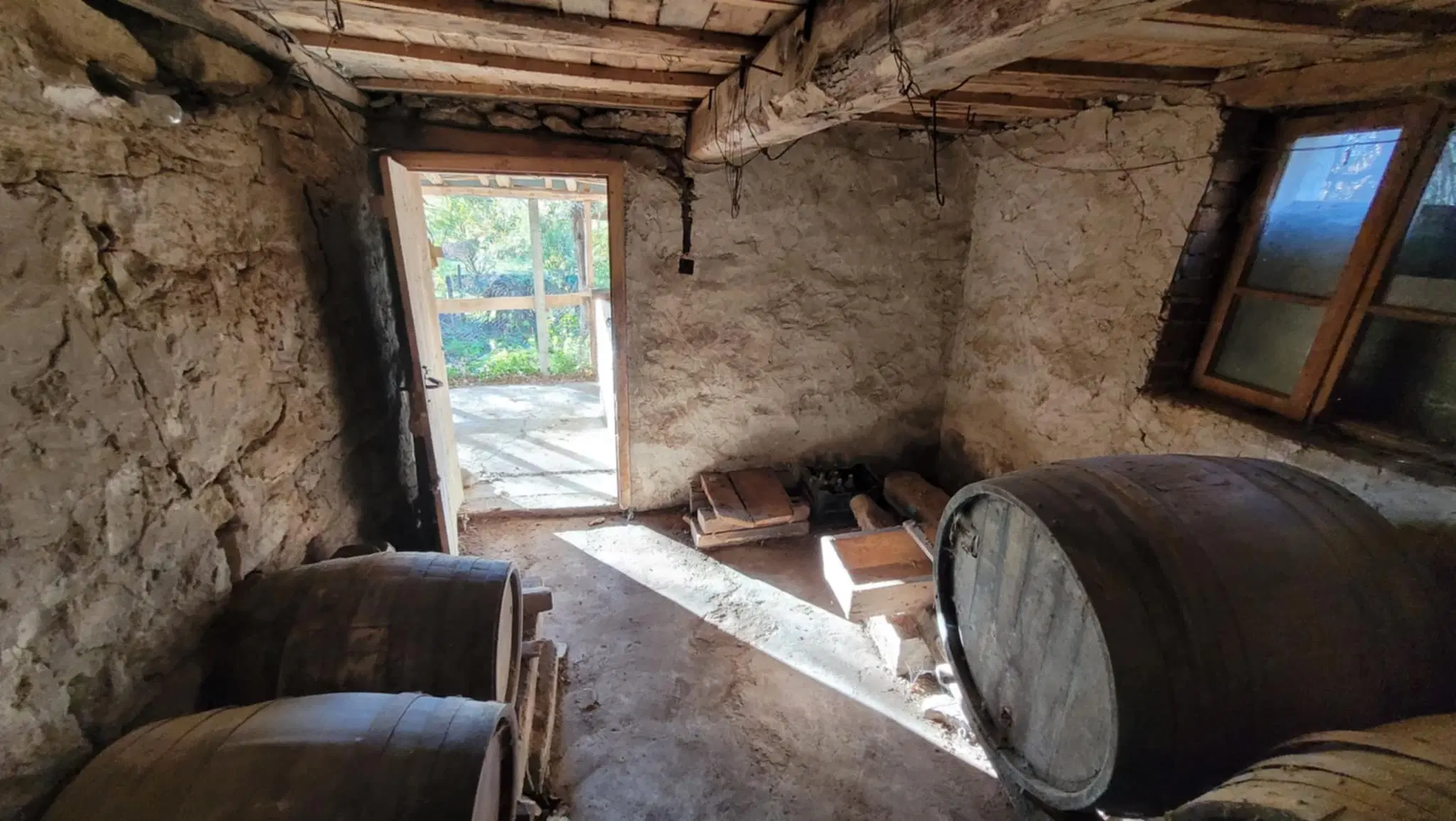 Huis met een perceel van 686 m² en extra gebouwen in Kosta Perchevo - Bulgarije