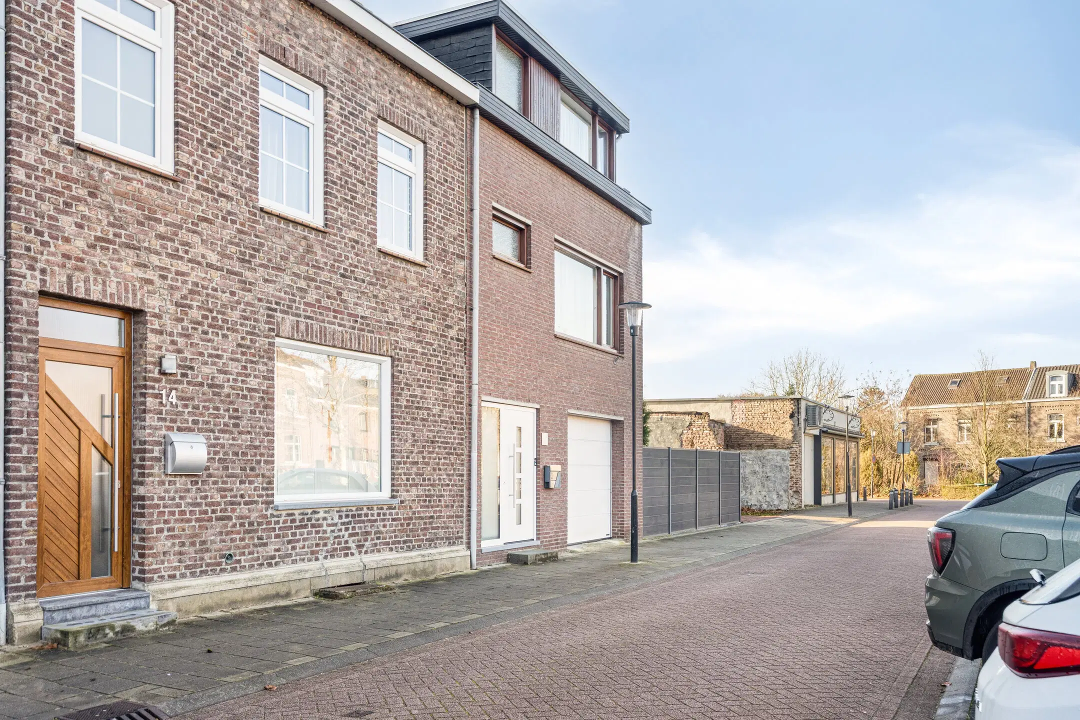 Simpelveld, Dr. Poelsplein 18