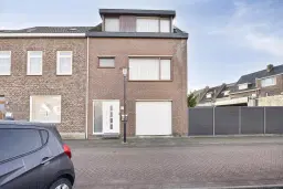 Simpelveld, Dr. Poelsplein 18