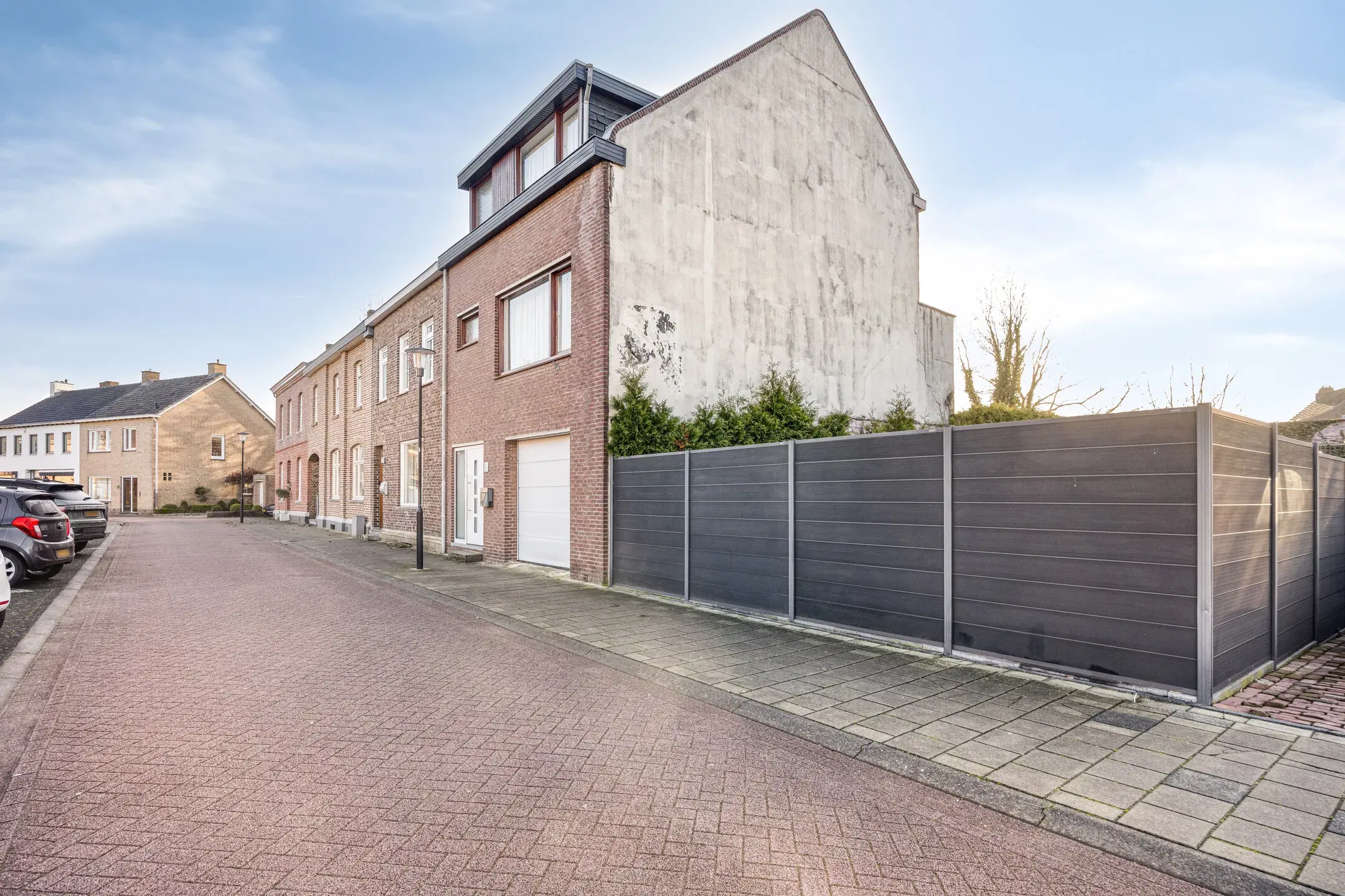 Simpelveld, Dr. Poelsplein 18