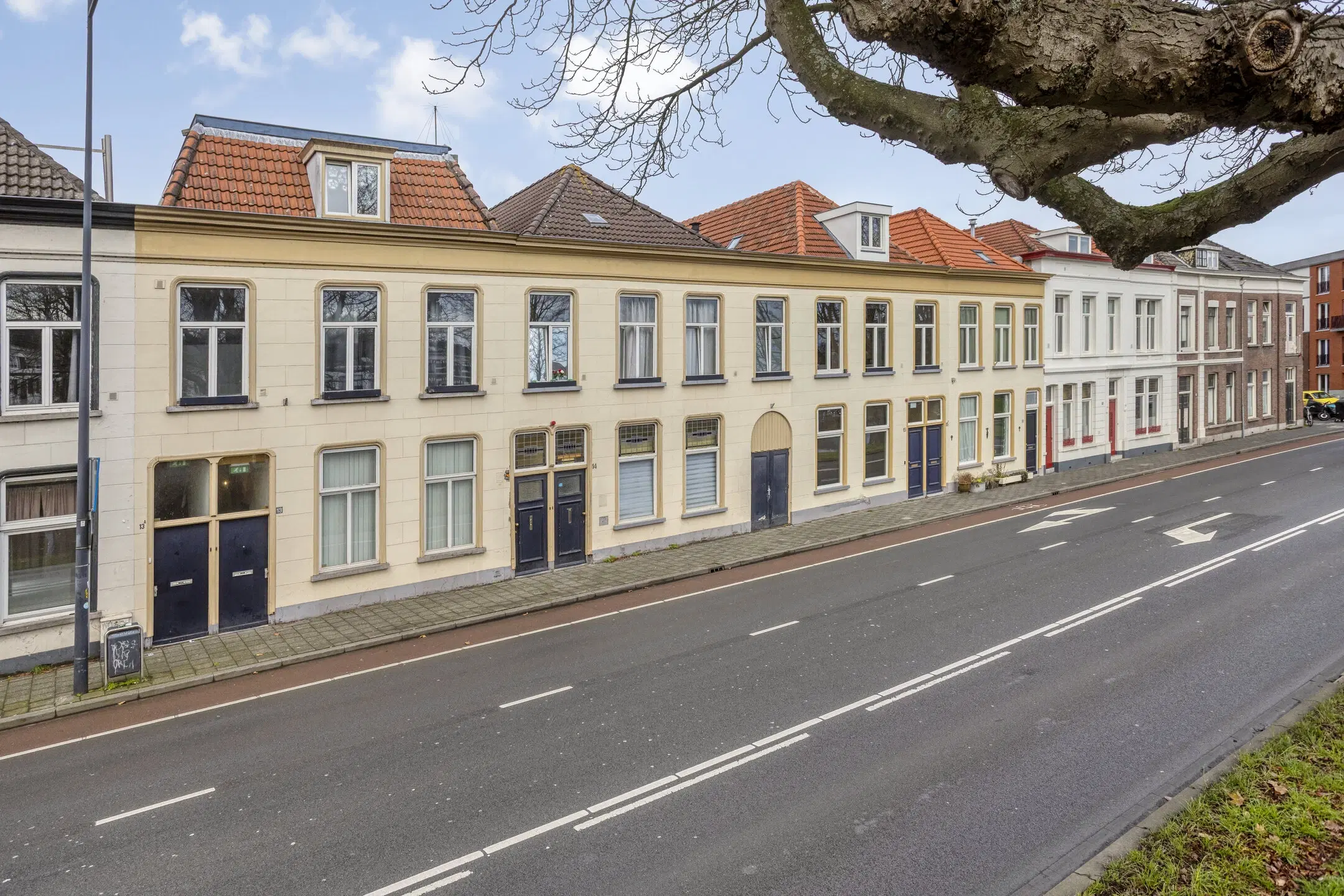 Combinatieveiling - Breda, Delpratsingel 13 & 13A, 14 & 14A, 15 & 15A