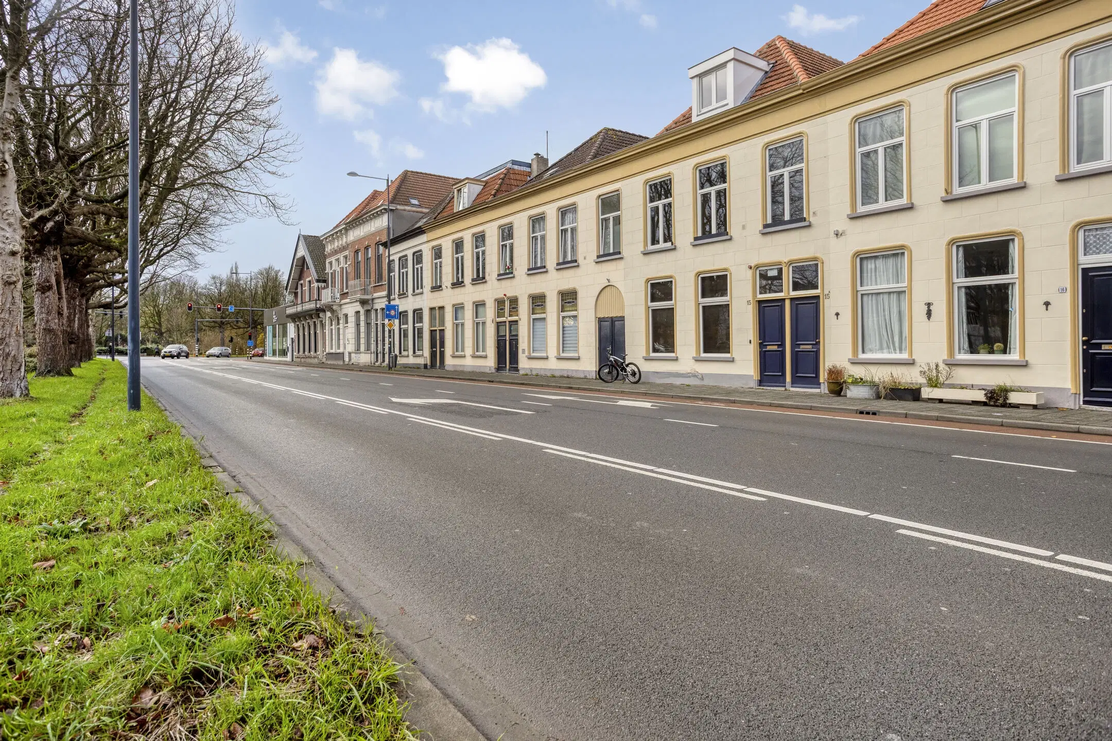 Breda, Delpratsingel 15 & 15A