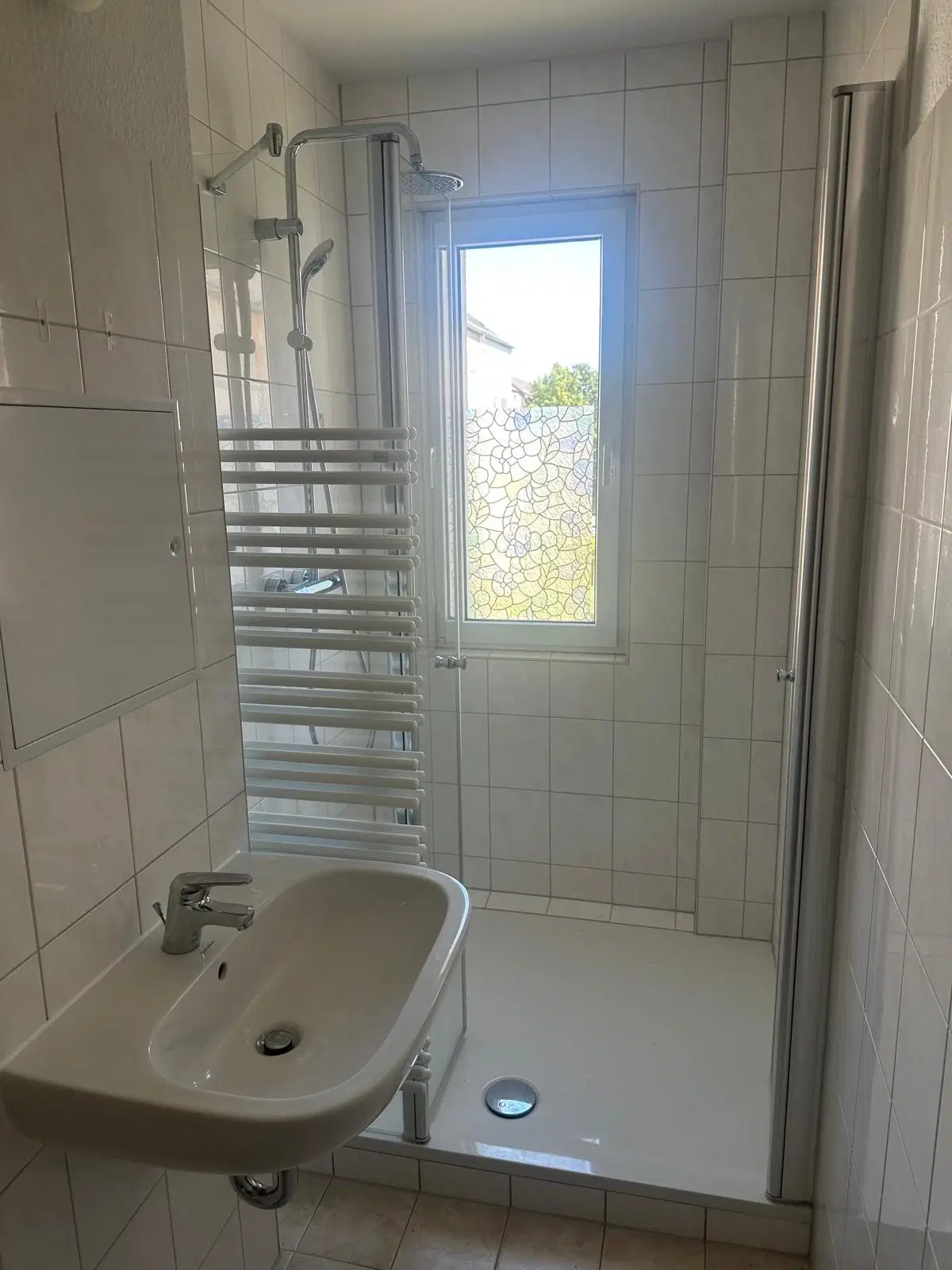 12 appartementen, perceel 4.804 m² in Markneukirchen - Duitsland (huursom € 49.280,=)