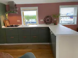 Moderne Woonboot / Woonark te Heeg