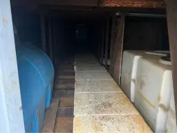 Moderne Woonboot / Woonark te Heeg