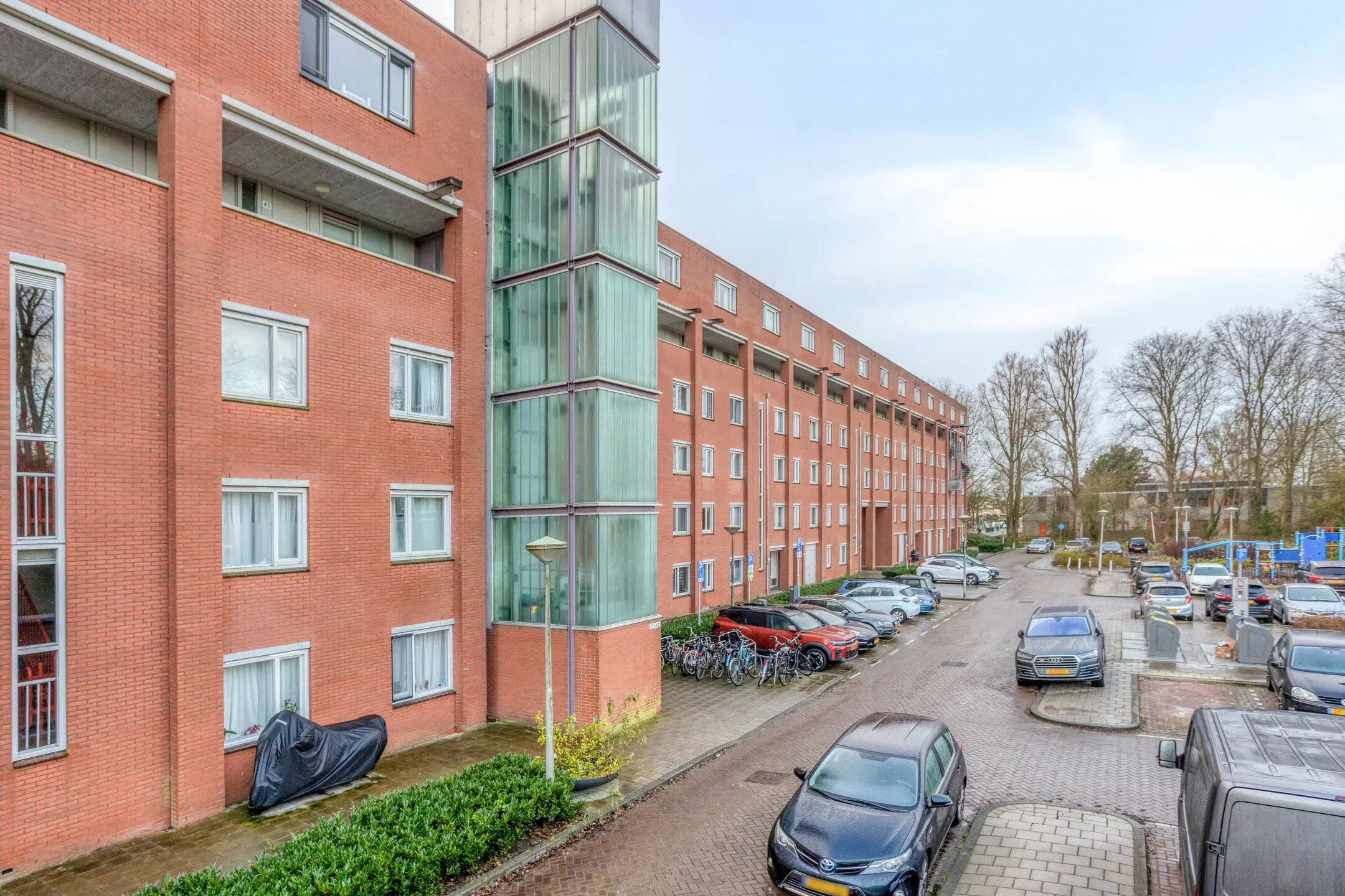 Amsterdam, Suze Groenewegplantsoen 33