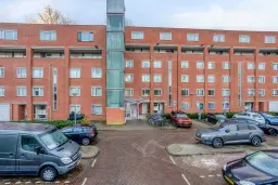 Amsterdam, Suze Groenewegplantsoen 33