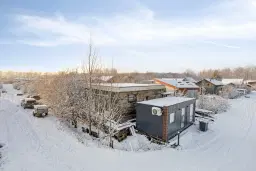 Almere, Vuursteenhof 64