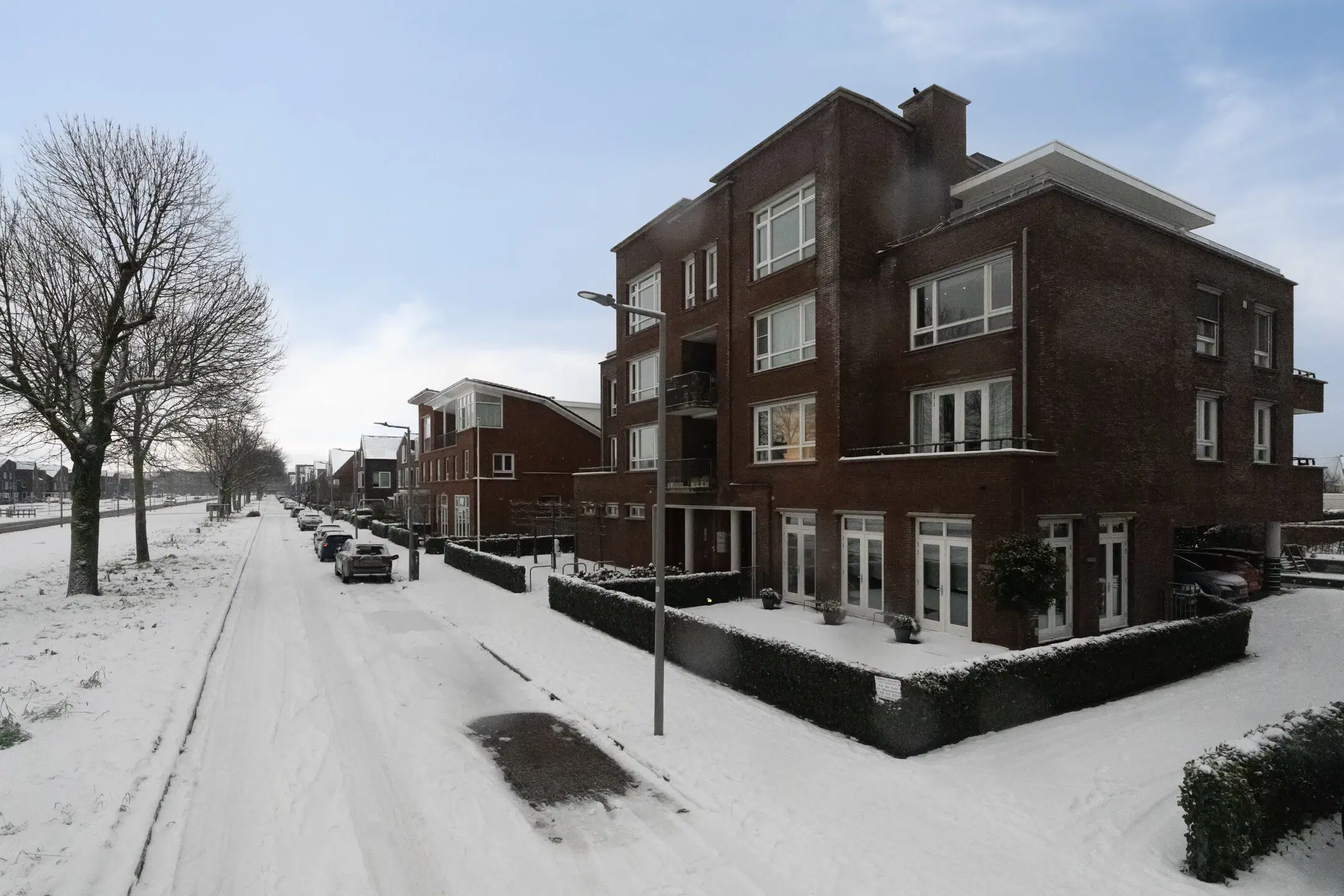 Rotterdam, Van der Duijn van Maasdamweg 530