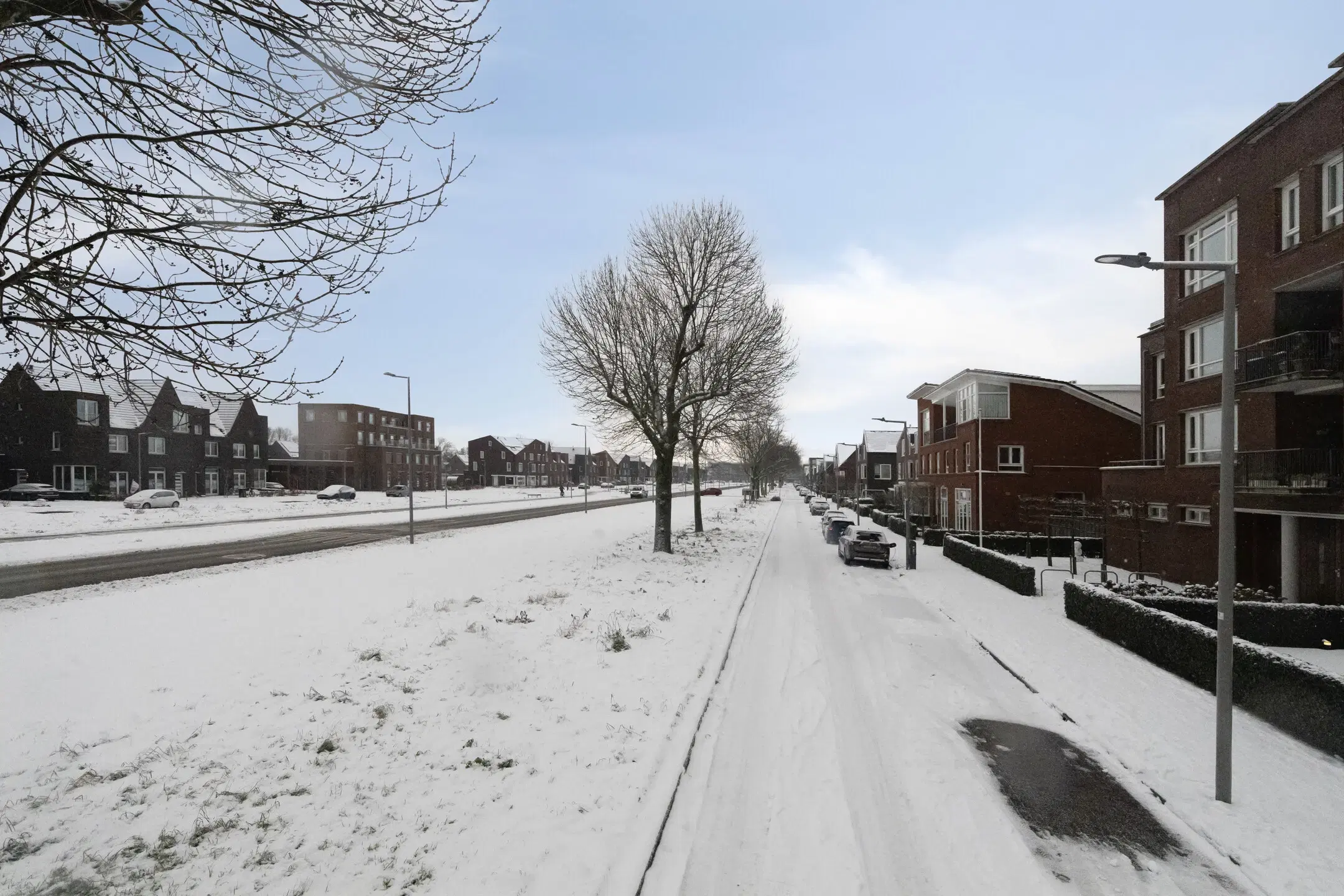 Rotterdam, Van der Duijn van Maasdamweg 530