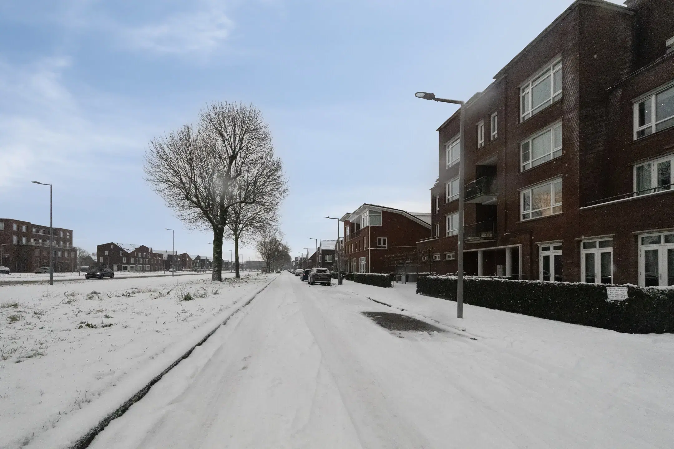 Rotterdam, Van der Duijn van Maasdamweg 530