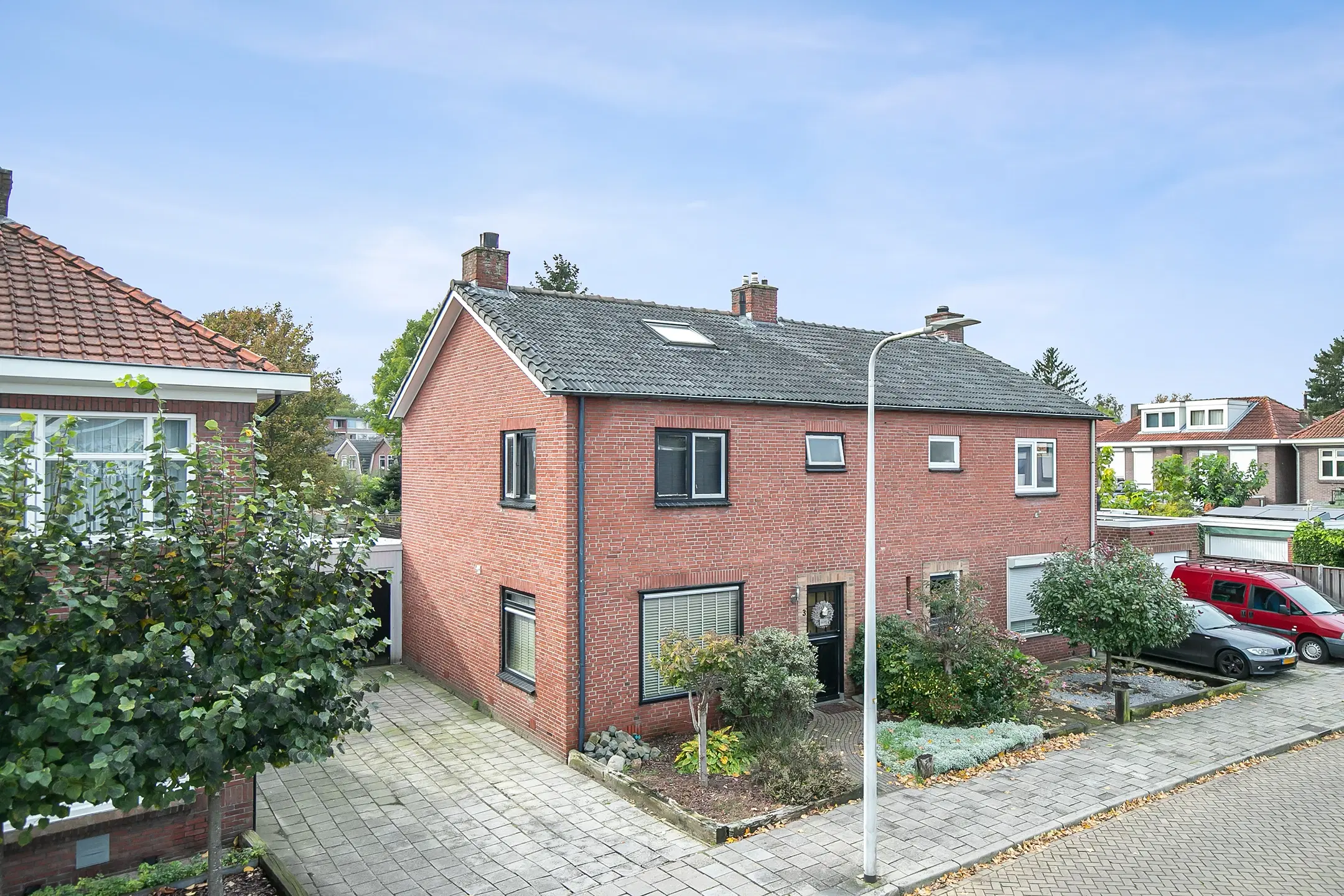 Almelo, Gerard Doustraat 3