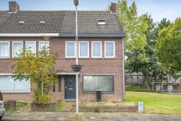 Heerlen, Dr. Clemens Meulemanstraat 28