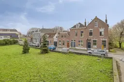 INSCHRIJVING | Rotterdam, Bovenstraat 127, 129 A/B en 131