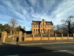 Villa Salzbergwerk op ca. 2.860 m² perceel Staßfurt, Maagdenburg - Duitsland