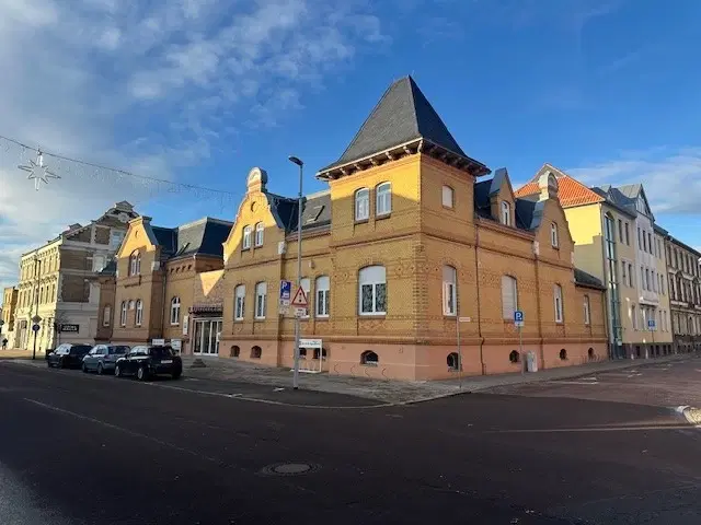Villa Salzbergwerk op ca. 2.860 m² perceel Staßfurt, Maagdenburg - Duitsland