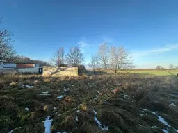 40 m. antennemast op ca. 1.100 m² eigendomsperceel in Bernburg - Duitsland