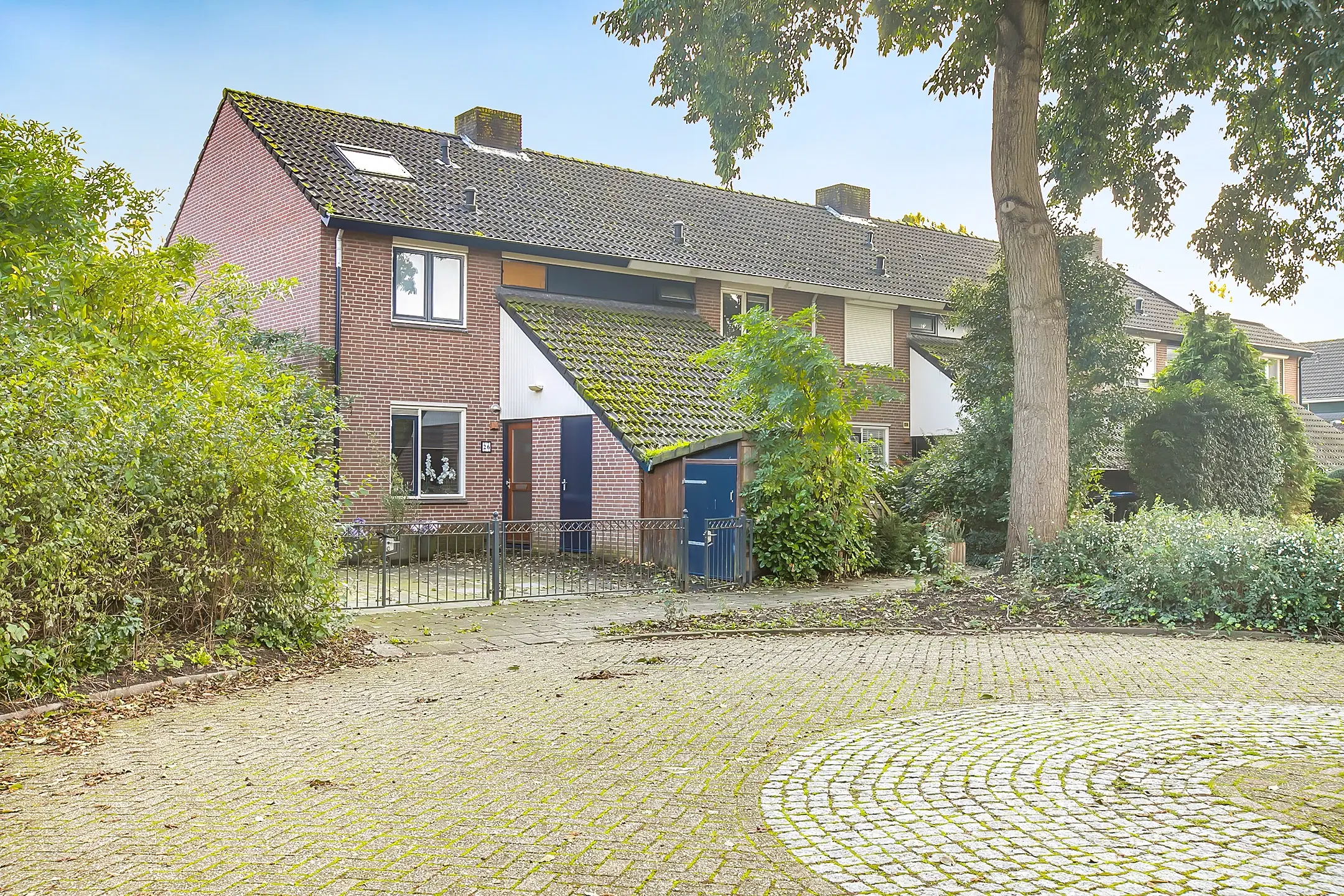 Tiel, Henriette Roland Holststraat 26