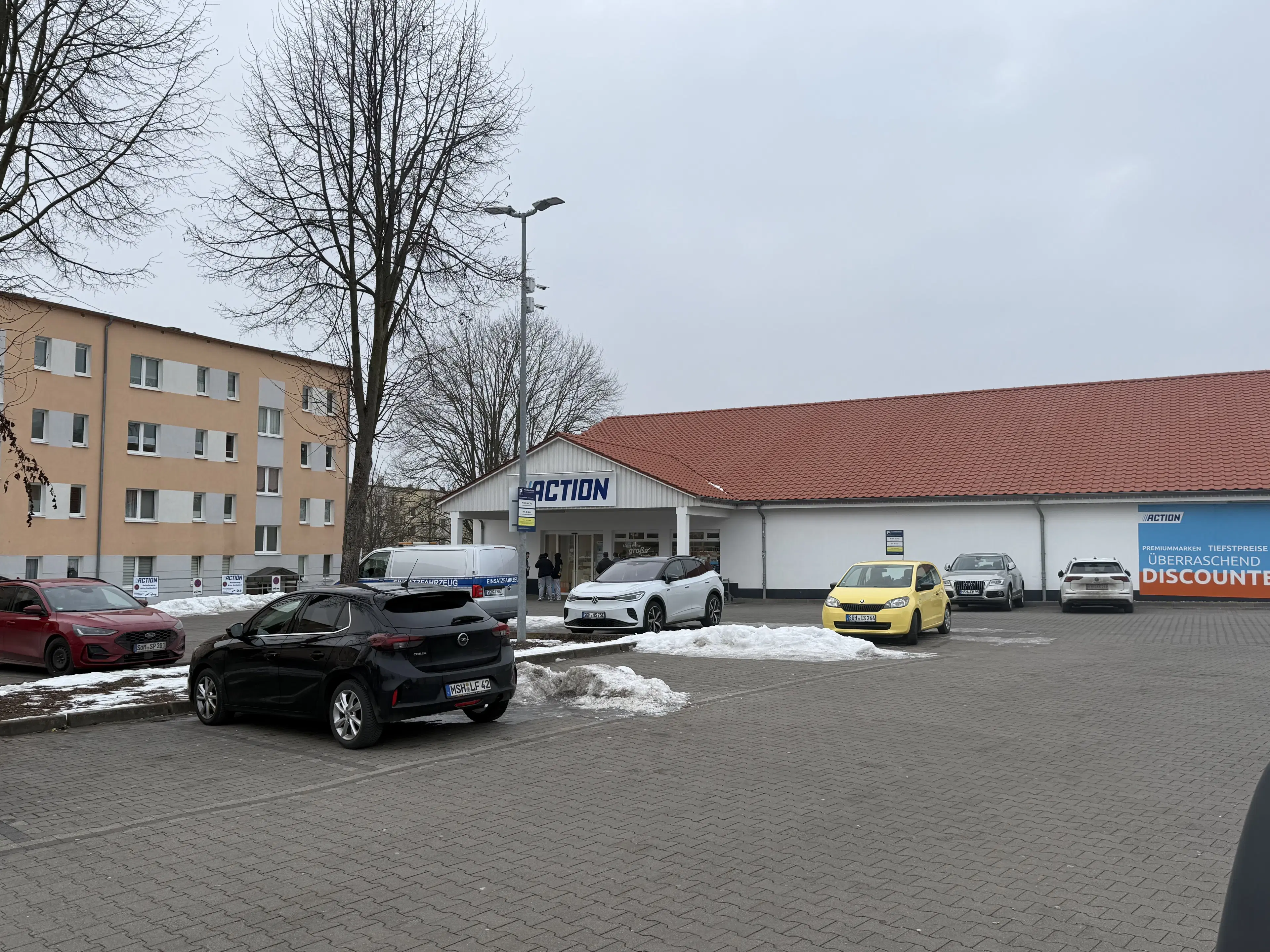 Ruim woon- en werkhuis op perceel van 690 m² in Ritteburg, Halle, Leipzig - Duitsland