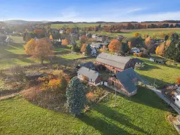 Idyllisch 4-zijdig landgoed op perceel van 3.451 m² in Heinsdorfergrund - Duitsland