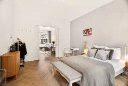 Amsterdam, Leidsekade 75 H