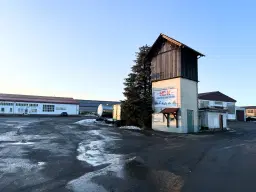 Agrarisch terrein met voormalige melkstal op perceel van 1.878m² bij Meiningen, Kassel, Duitsland