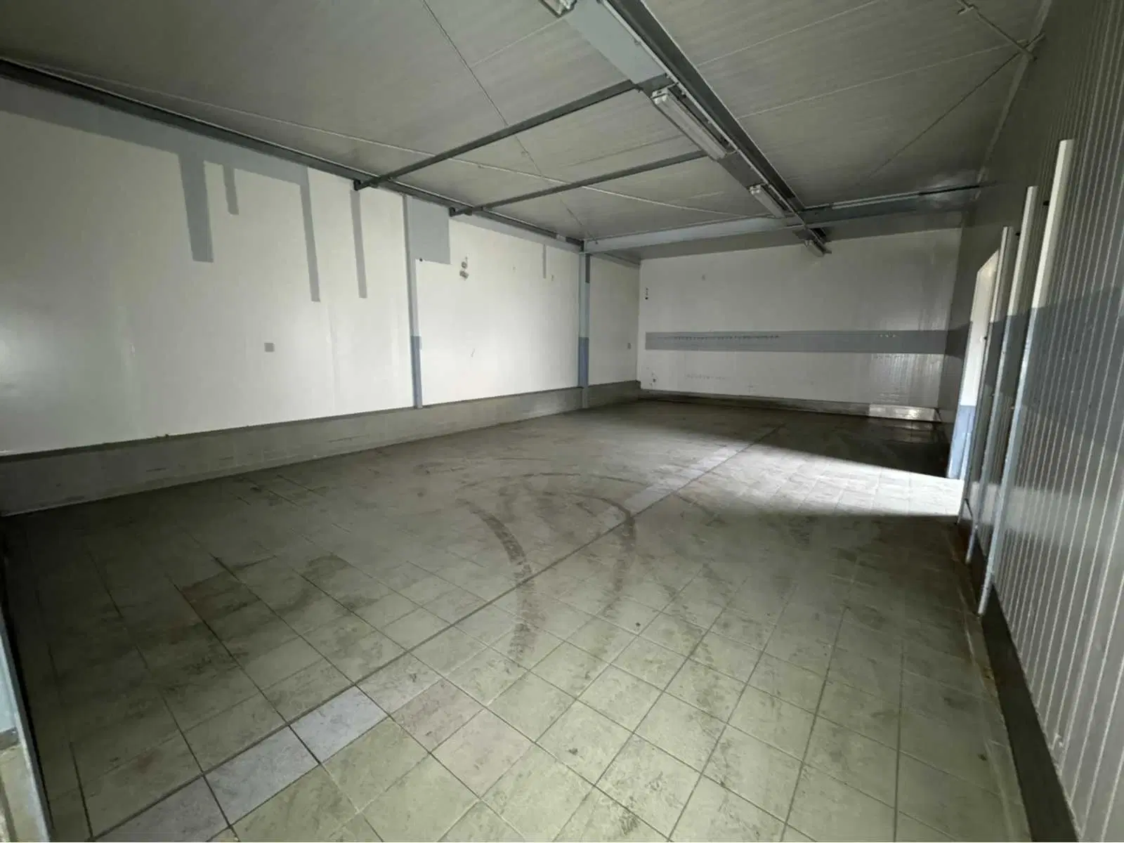 Productiefaciliteit (16,588m²) - Rudolstadt - Duitsland