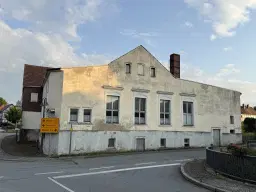 Horeca-object met zaal en kamers op 546 m² perceel in Bertsdorf-Hörnitz - Duitsland