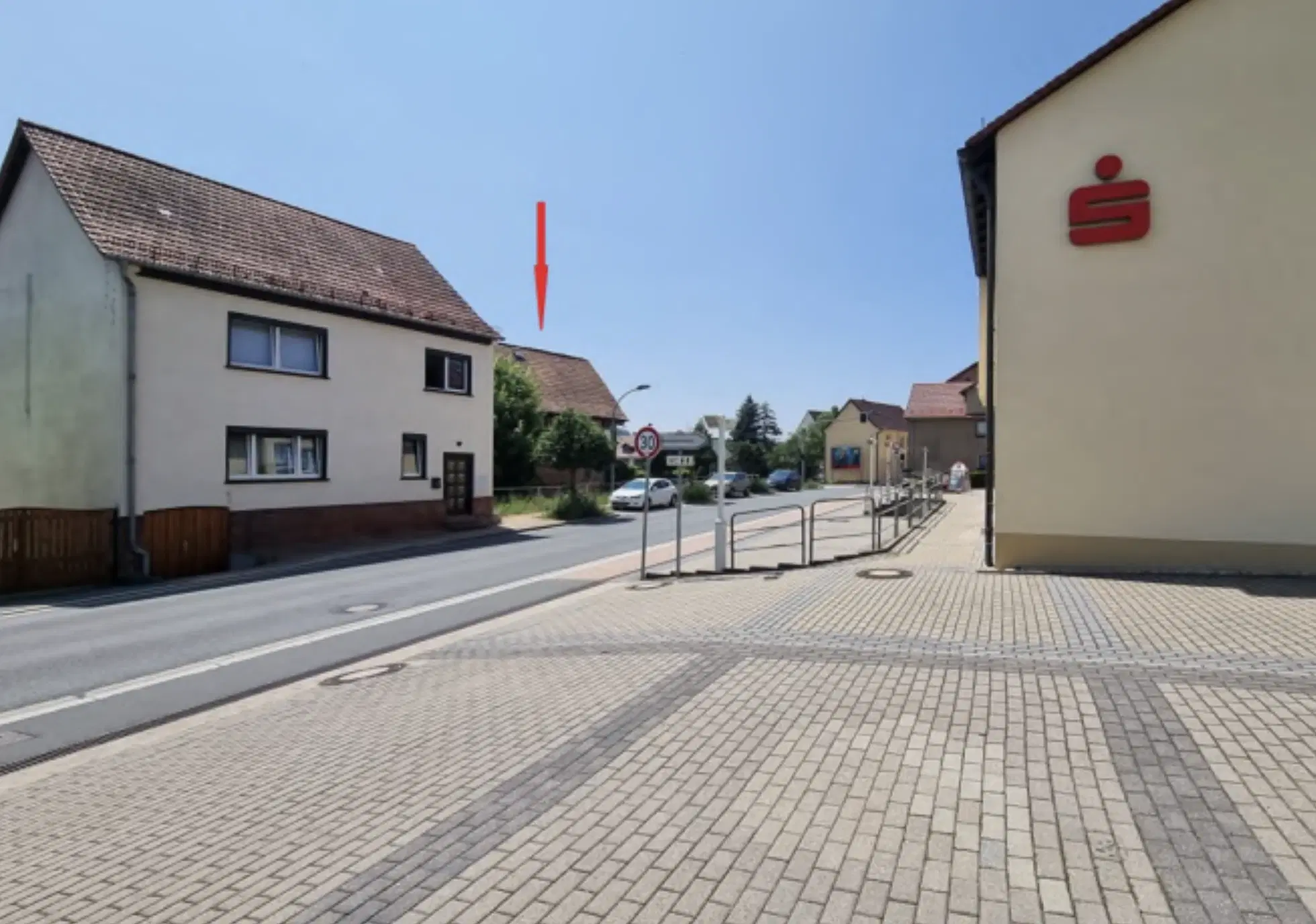 Historische watermolen met parkeerplaatsen op 402 m² perceel nabij Erfurt in Uhlstädt - Duitsland
