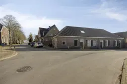 Zwolle, Dorpsstraat 19